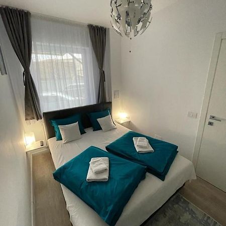 Phoenix Luxury Apartment Oradea Exterior foto