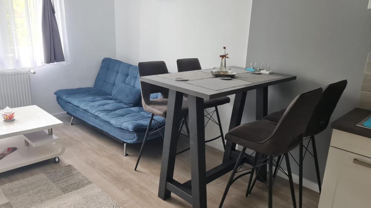 Phoenix Luxury Apartment Oradea Exterior foto