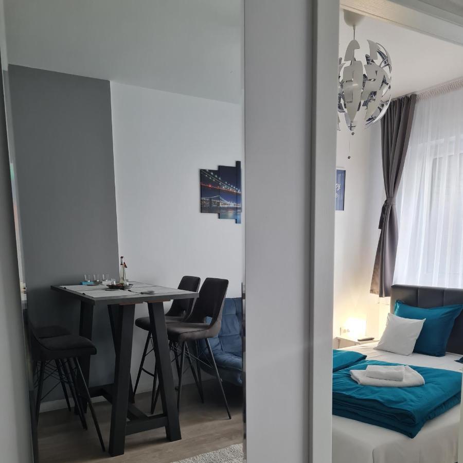 Phoenix Luxury Apartment Oradea Exterior foto